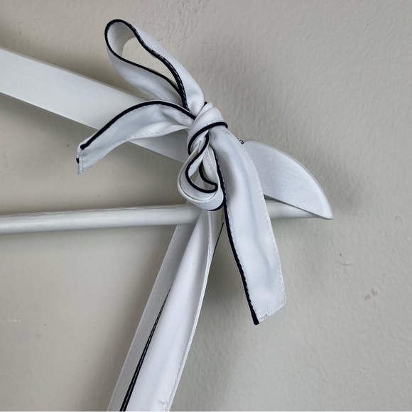 Banana Republic 2 Top Bundle Striped Tops Size Medium - Picture 10 of 10